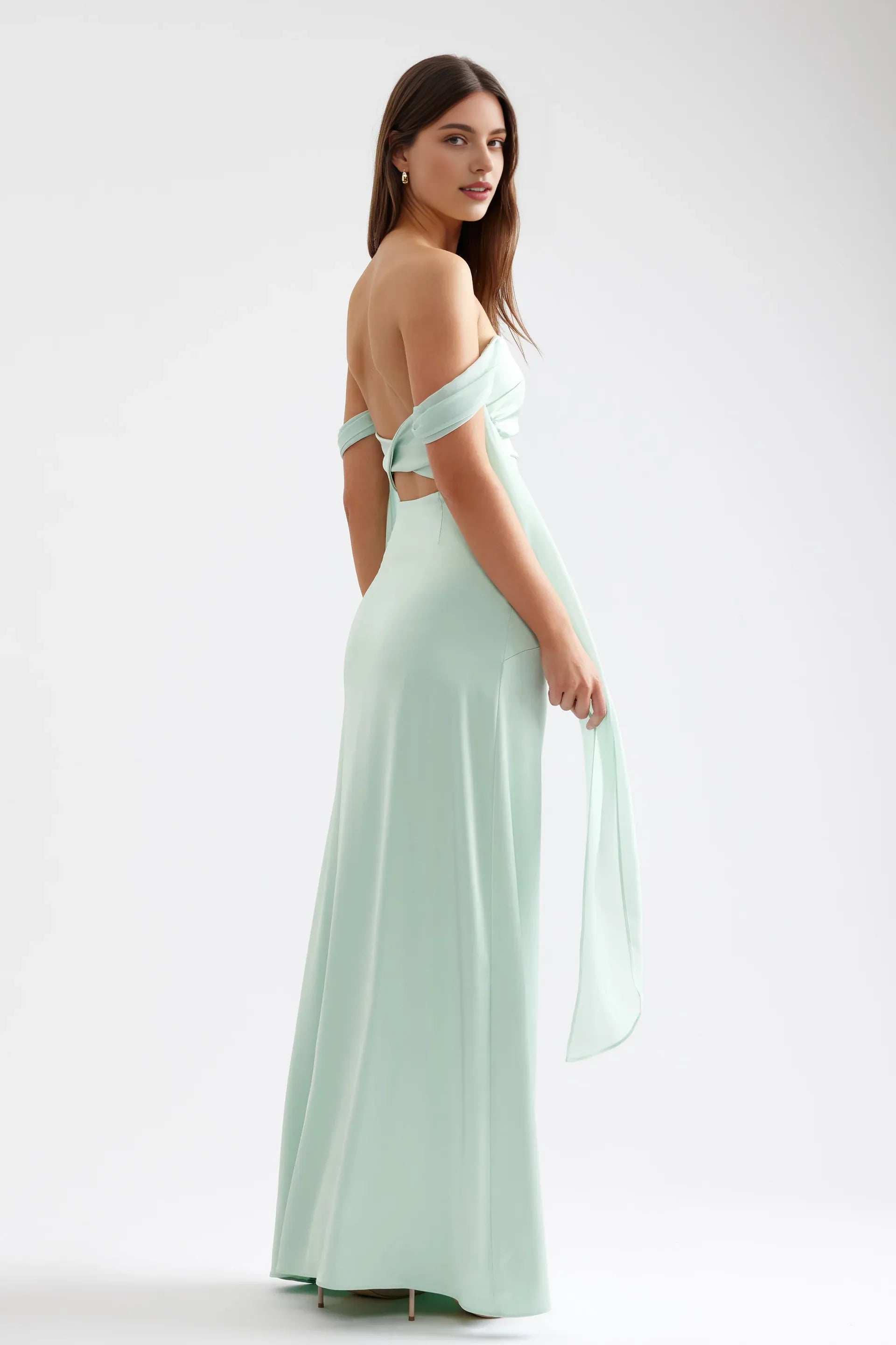 Chic Mermaid/Trumpet Off the Shoulder Sleeveless Backless Floor-Length Prom Dress